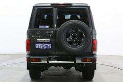 2025 Toyota Landcruiser GXL