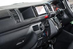 2018 Toyota Hiace Commuter