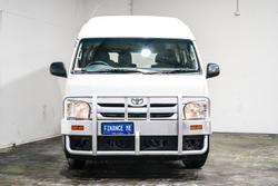 2018 Toyota Hiace Commuter