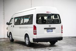 2018 Toyota Hiace Commuter