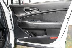 2025 Kia Sportage S
