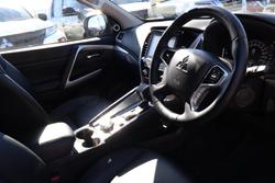2021 Mitsubishi Pajero Sport Exceed