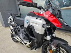 2026 BMW Motorrad R 1300 GS Red