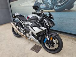 2026 BMW Motorrad M 1000 R Silver