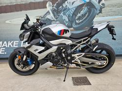 2026 BMW Motorrad M 1000 R Silver