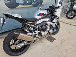 2026 BMW Motorrad M 1000 R Silver