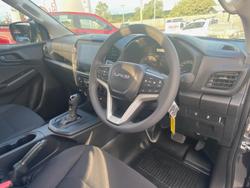 2025 Isuzu D-MAX SX High Ride