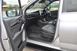 2025 Isuzu MU-X LS-T