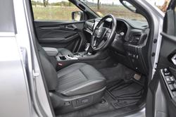 2025 Isuzu MU-X LS-T