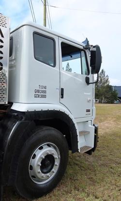 2018 Iveco Acco F2350G 280