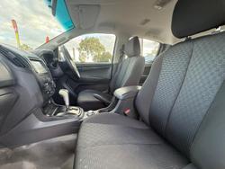 2017 Isuzu D-MAX SX MY17 4X4 Dual Range Splash White