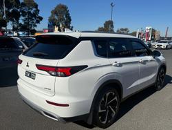 2023 Mitsubishi Outlander Aspire