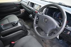 2013 Toyota Hiace Commuter