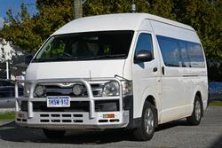 2013 Toyota Hiace Commuter
