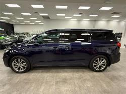 2018 Kia Carnival Platinum