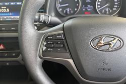 2017 Hyundai Elantra Active