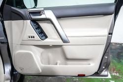 2023 Toyota Landcruiser Prado Kakadu