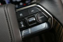 2025 Toyota Landcruiser VX