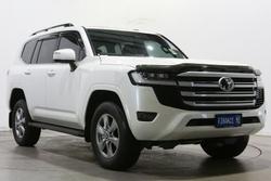 2025 Toyota Landcruiser VX