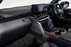 2024 Toyota Landcruiser Sahara