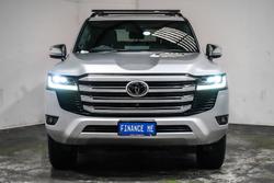2024 Toyota Landcruiser Sahara
