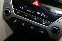 2016 Hyundai Elantra Elite