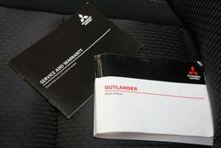 2021 Mitsubishi Outlander ES