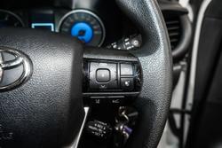 2019 Toyota Hilux SR
