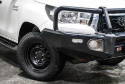 2019 Toyota Hilux SR