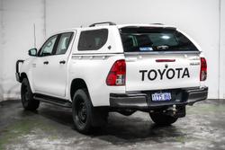 2019 Toyota Hilux SR