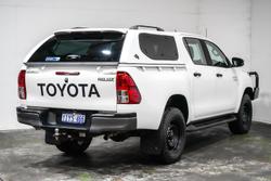 2019 Toyota Hilux SR