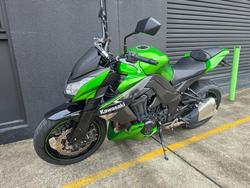 2013 Kawasaki Z1000 GREEN