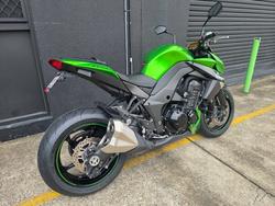 2013 Kawasaki Z1000 GREEN