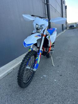 2025 KTM 350 EXC-F Six Days EXC-F White