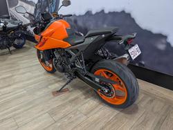 2024 Ktm 990 DUKE