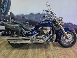 Suzuki VL800 (boulevard C50)