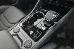 2025 Volkswagen Touareg R