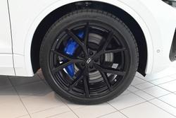 2025 Volkswagen Touareg R