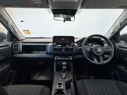 2025 Mitsubishi Triton GLX