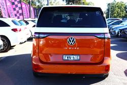 2024 Volkswagen ID. Buzz Pro BEV560