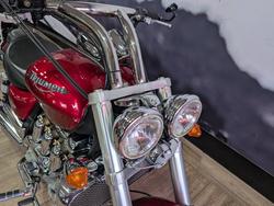 2005 Triumph ROCKET III RED