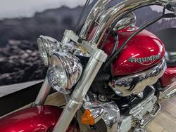 2005 Triumph ROCKET III RED