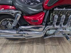 2005 Triumph ROCKET III RED