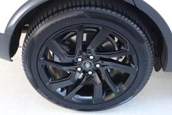 2021 Land Rover Discovery D300 SE