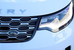 2021 Land Rover Discovery D300 SE
