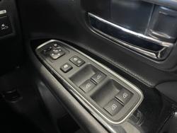 2019 Mitsubishi Outlander PHEV Exceed