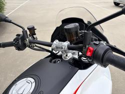 2023 MOTO GUZZI V100 MANDELLO