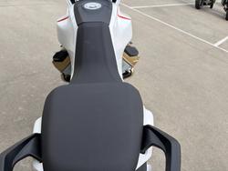 2023 MOTO GUZZI V100 MANDELLO