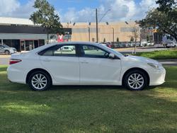 2017 Toyota Camry Altise