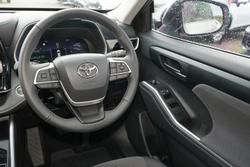 2025 Toyota Kluger GX